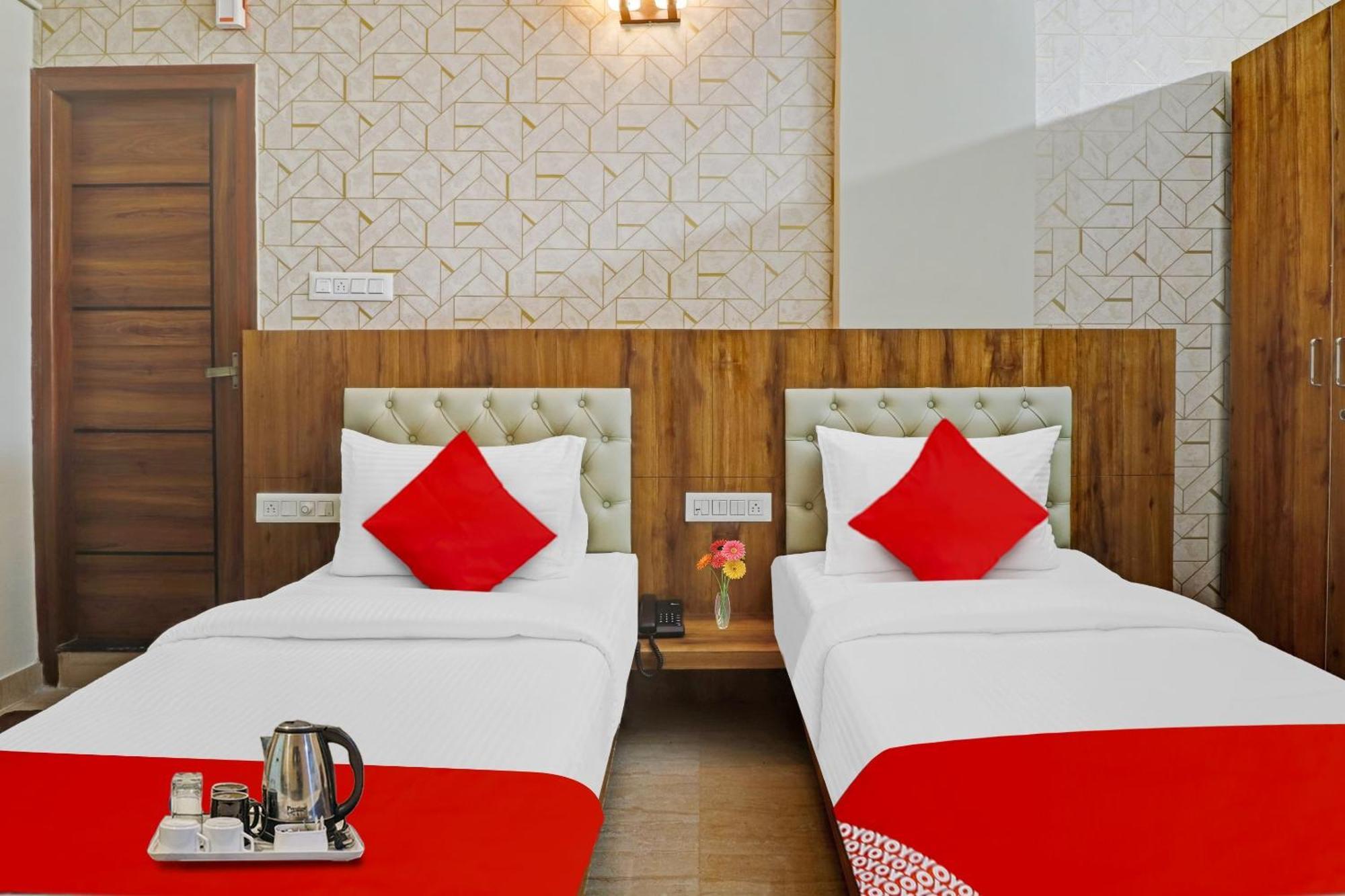 Super Collection O Global Stay Near Kengeri Bus Terminal Metro Station Бангалор Экстерьер фото